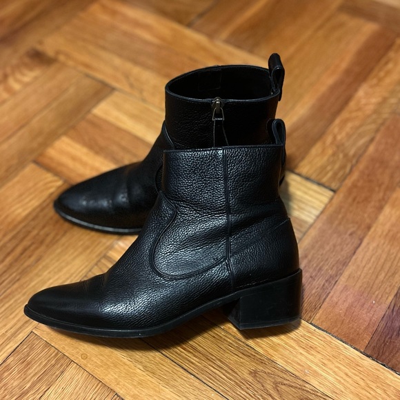 Veronica Beard Vero Couio Chelsea Leather Booties - Picture 3 of 13